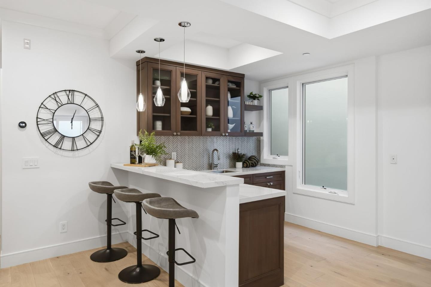 Detail Gallery Image 44 of 62 For 909 Waverley St, Palo Alto,  CA 94301 - 6 Beds | 6/1 Baths