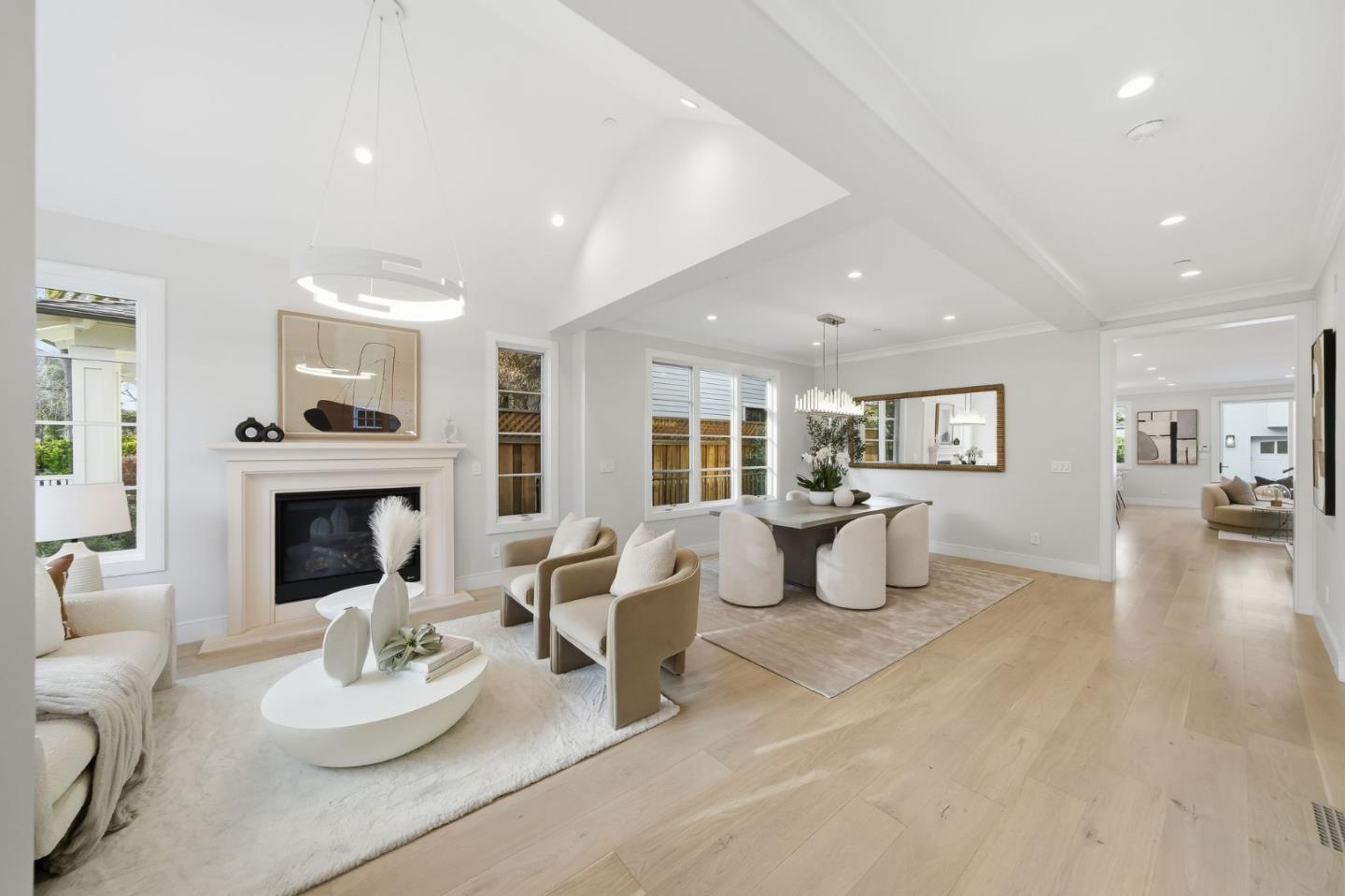 Detail Gallery Image 8 of 62 For 909 Waverley St, Palo Alto,  CA 94301 - 6 Beds | 6/1 Baths