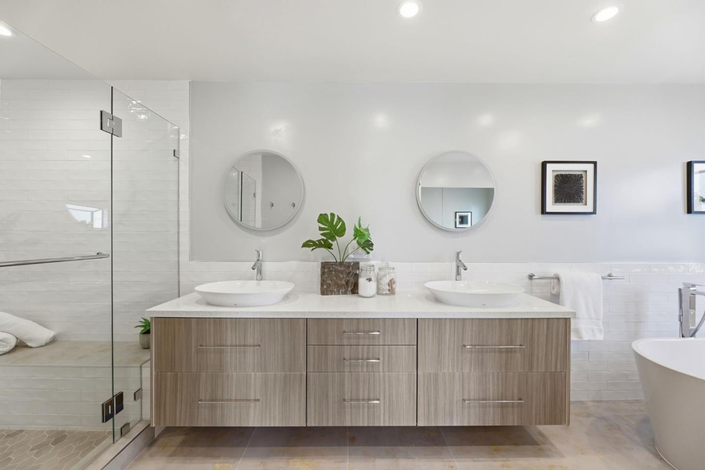 Detail Gallery Image 16 of 67 For 118 Merion Ter, Moraga,  CA 94556 - 4 Beds | 2/1 Baths