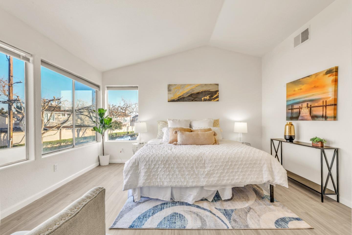 Detail Gallery Image 22 of 49 For 1293 Amber Ct, San Leandro,  CA 94577 - 3 Beds | 2/1 Baths