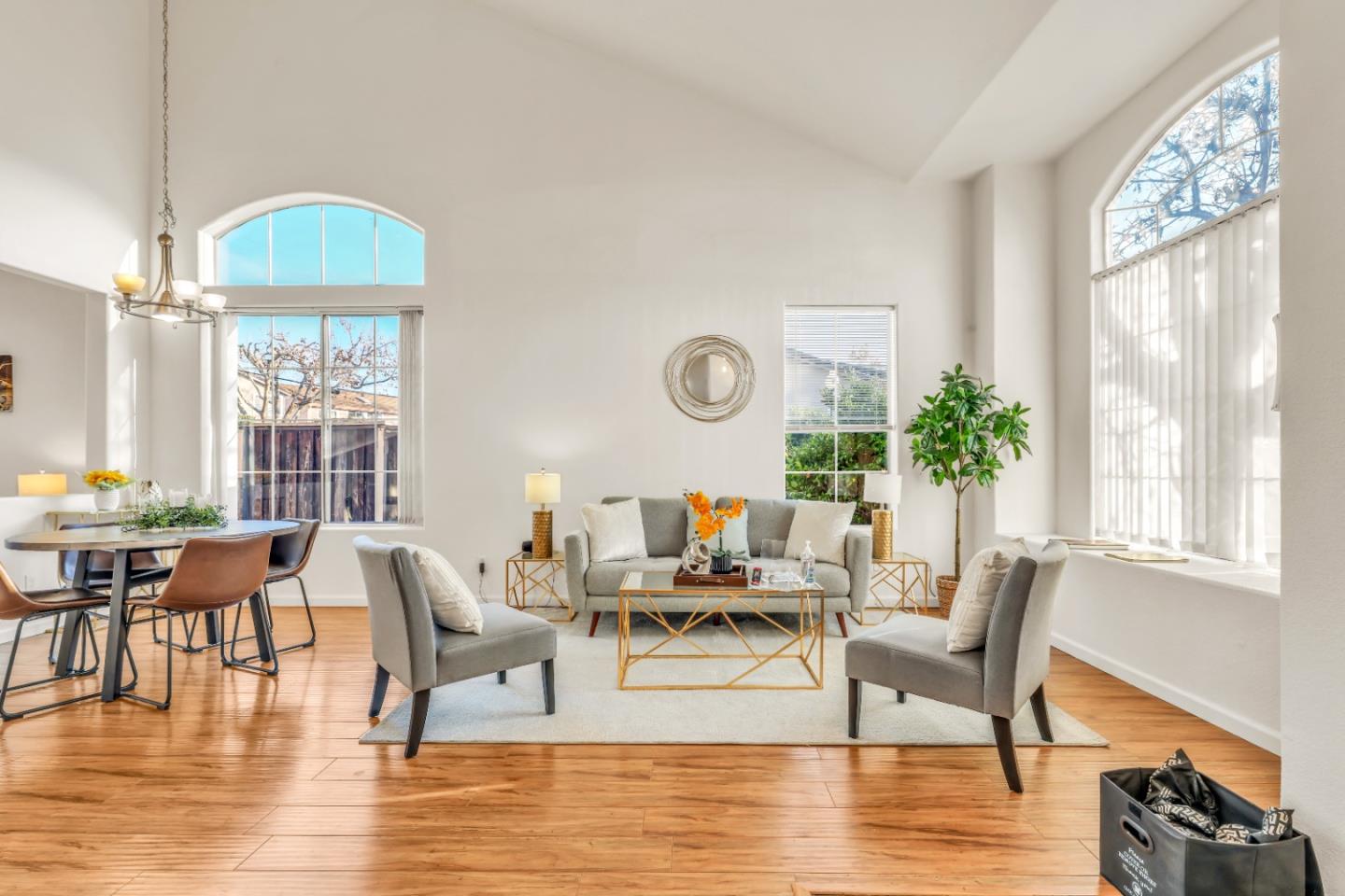 Detail Gallery Image 3 of 49 For 1293 Amber Ct, San Leandro,  CA 94577 - 3 Beds | 2/1 Baths