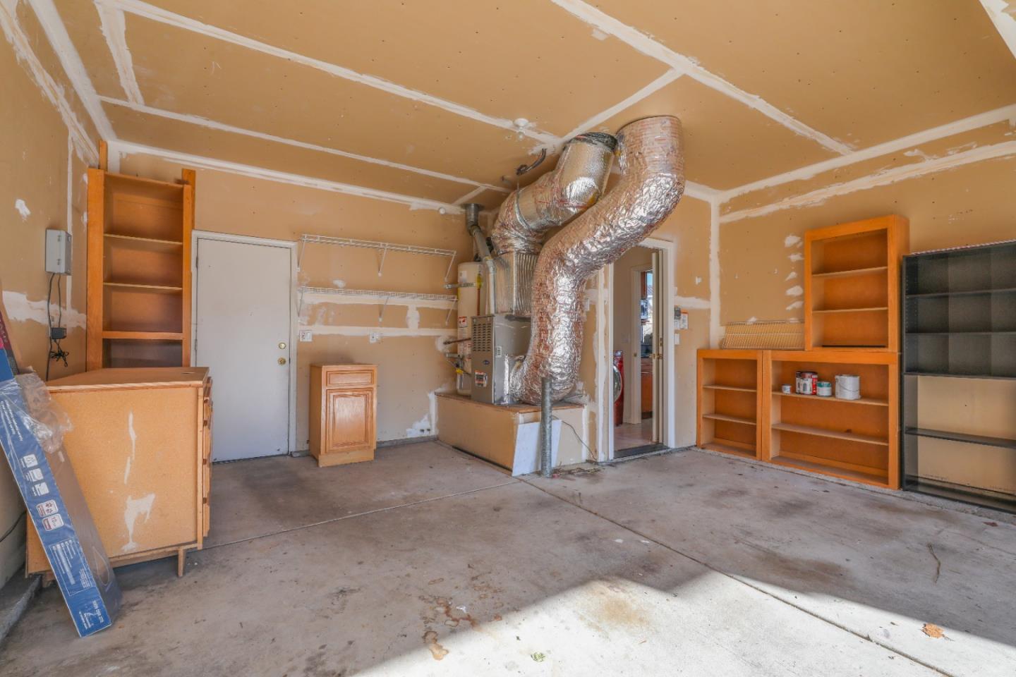 Detail Gallery Image 34 of 49 For 1293 Amber Ct, San Leandro,  CA 94577 - 3 Beds | 2/1 Baths