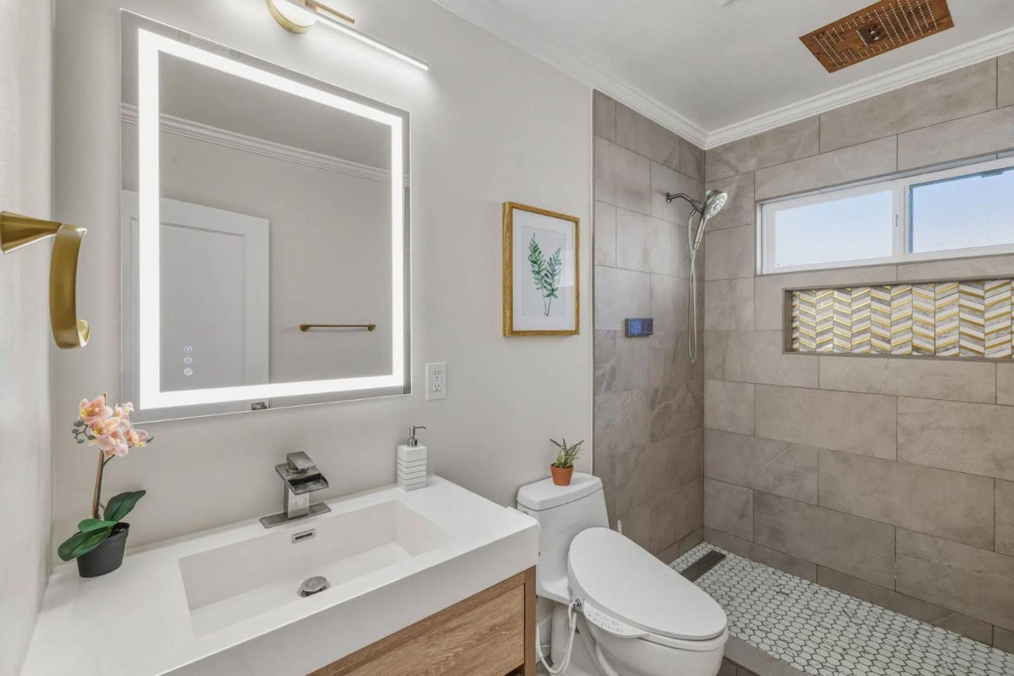 Detail Gallery Image 18 of 44 For 1525 Mckendrie St, San Jose,  CA 95126 - 3 Beds | 2 Baths