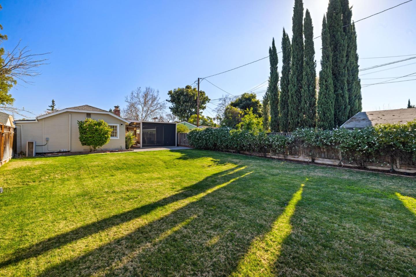 Detail Gallery Image 36 of 44 For 1525 Mckendrie St, San Jose,  CA 95126 - 3 Beds | 2 Baths