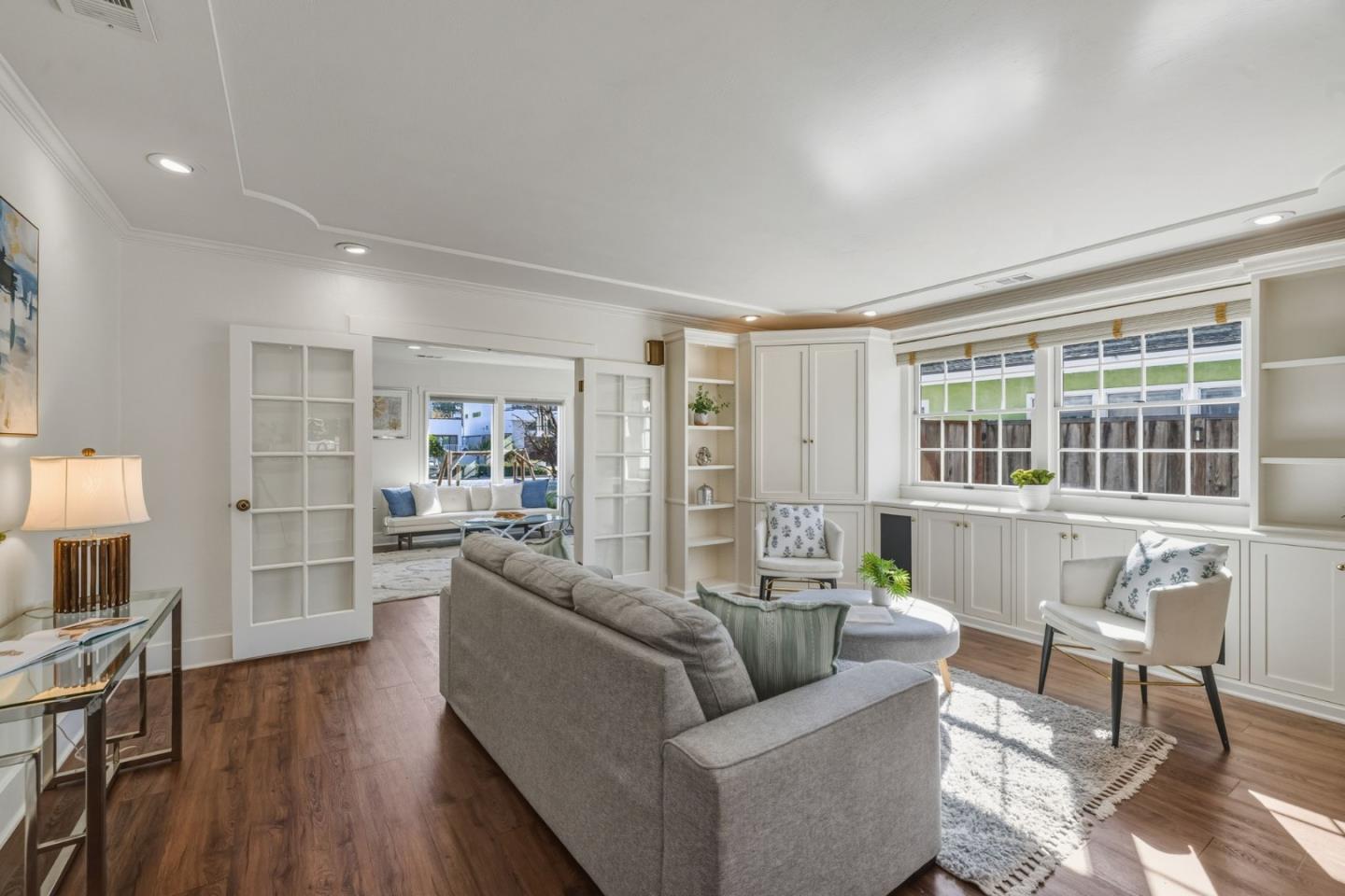 Detail Gallery Image 8 of 44 For 1525 Mckendrie St, San Jose,  CA 95126 - 3 Beds | 2 Baths