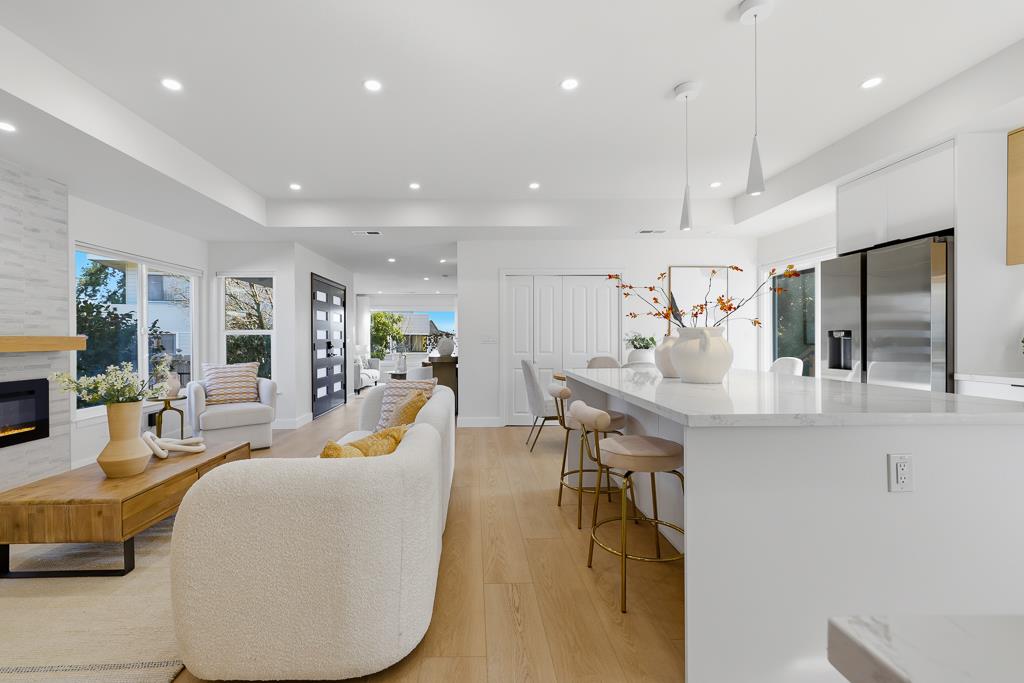 Detail Gallery Image 12 of 66 For 2637 Sequoia Way, Belmont,  CA 94002 - 4 Beds | 3 Baths