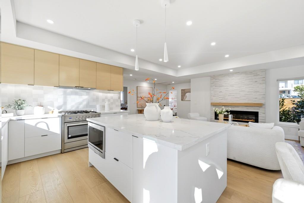 Detail Gallery Image 19 of 66 For 2637 Sequoia Way, Belmont,  CA 94002 - 4 Beds | 3 Baths