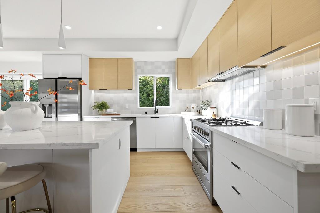 Detail Gallery Image 20 of 66 For 2637 Sequoia Way, Belmont,  CA 94002 - 4 Beds | 3 Baths