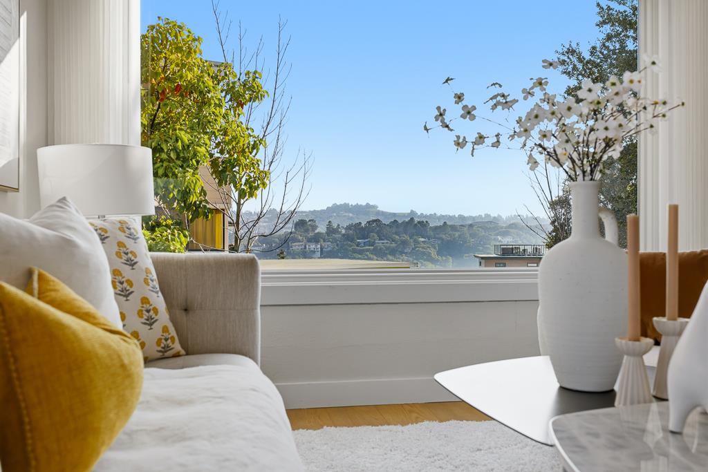 Detail Gallery Image 27 of 66 For 2637 Sequoia Way, Belmont,  CA 94002 - 4 Beds | 3 Baths