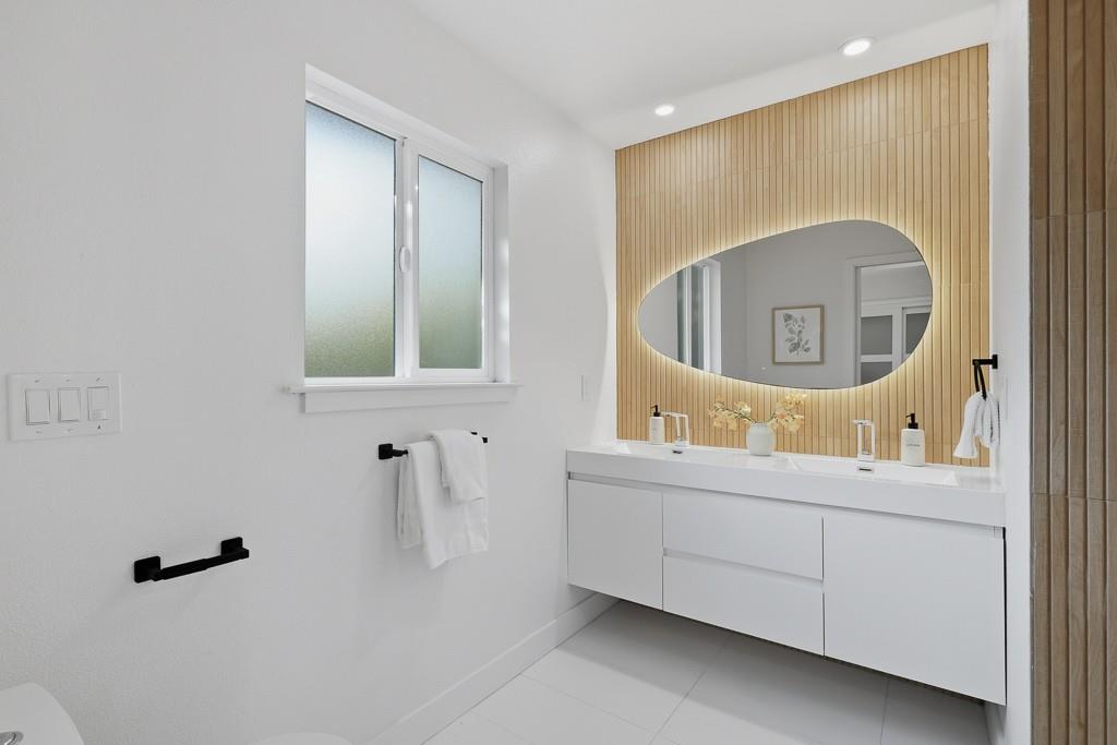 Detail Gallery Image 29 of 66 For 2637 Sequoia Way, Belmont,  CA 94002 - 4 Beds | 3 Baths