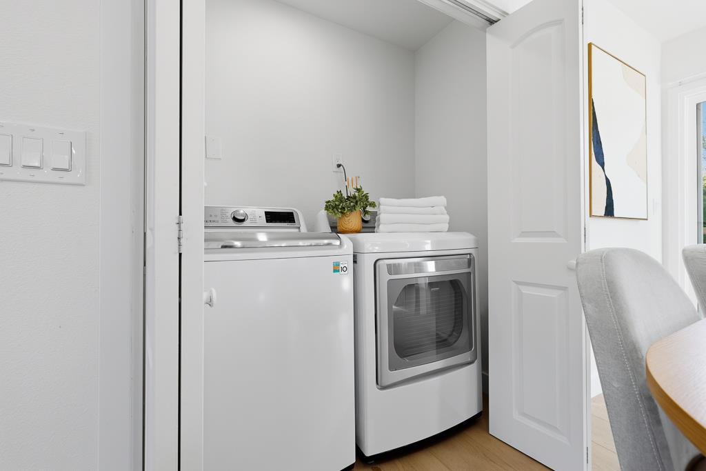 Detail Gallery Image 36 of 66 For 2637 Sequoia Way, Belmont,  CA 94002 - 4 Beds | 3 Baths