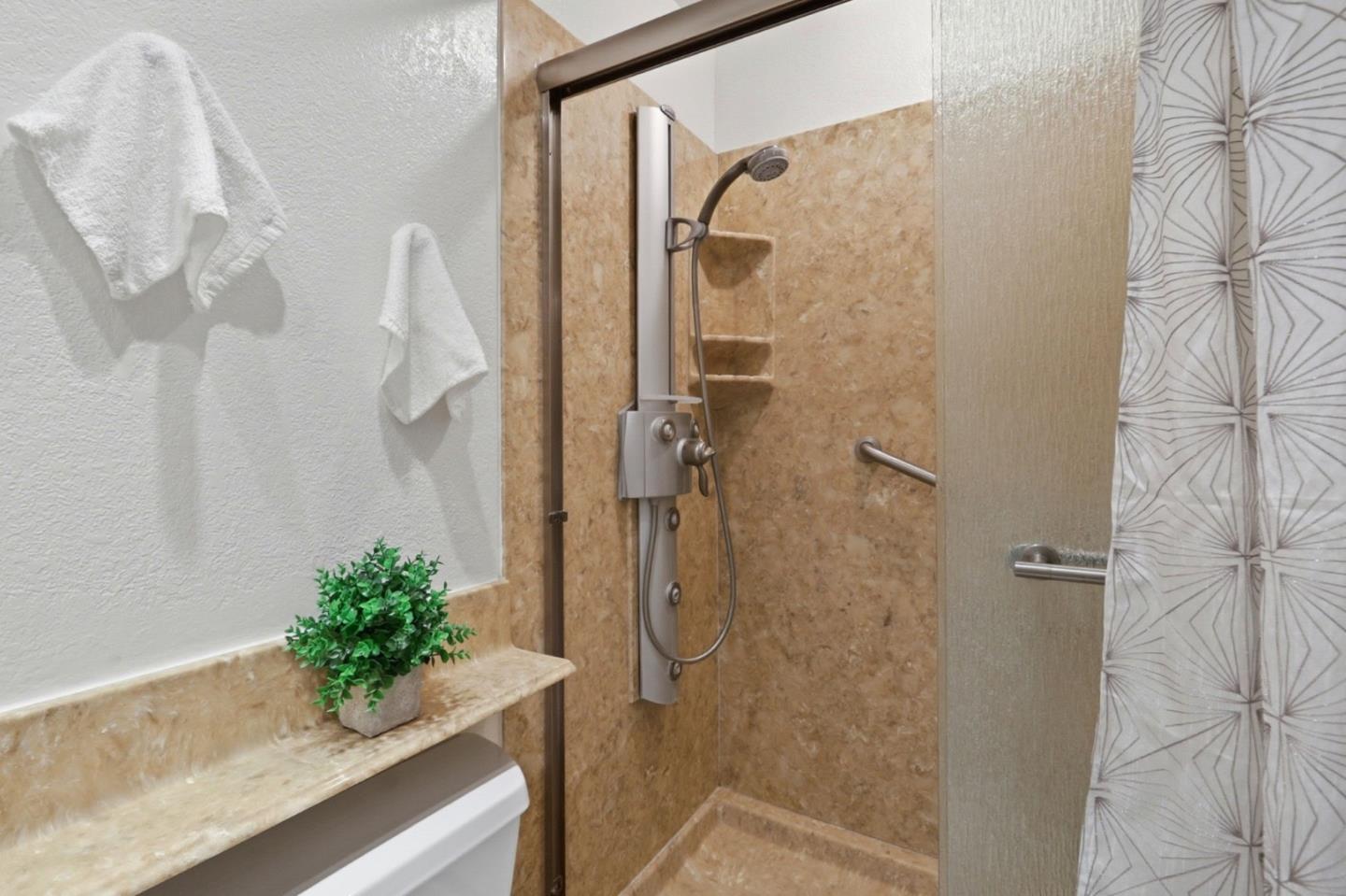 Detail Gallery Image 26 of 48 For 1661 Braddock Ct, San Jose,  CA 95125 - 2 Beds | 2 Baths