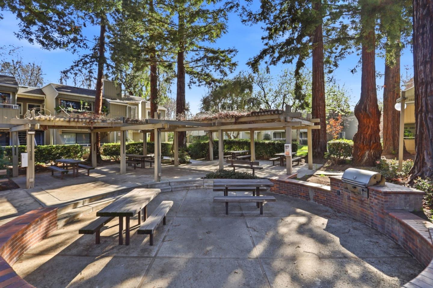 Detail Gallery Image 37 of 48 For 1661 Braddock Ct, San Jose,  CA 95125 - 2 Beds | 2 Baths