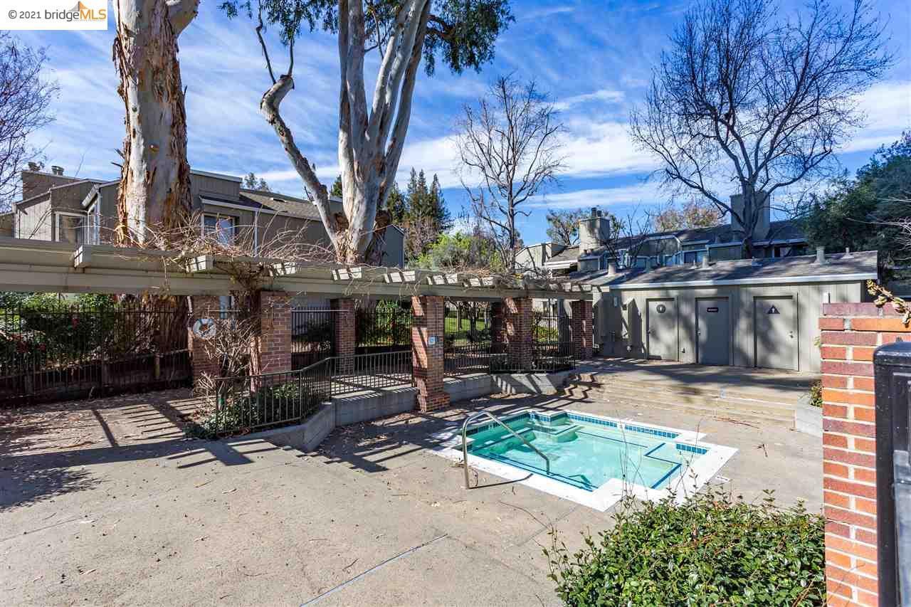 Detail Gallery Image 40 of 48 For 1661 Braddock Ct, San Jose,  CA 95125 - 2 Beds | 2 Baths