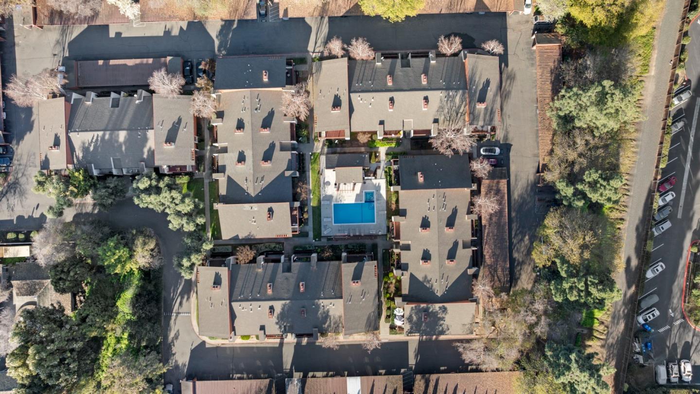 Detail Gallery Image 31 of 33 For 38616 Country Cmn, Fremont,  CA 94536 - 2 Beds | 1 Baths