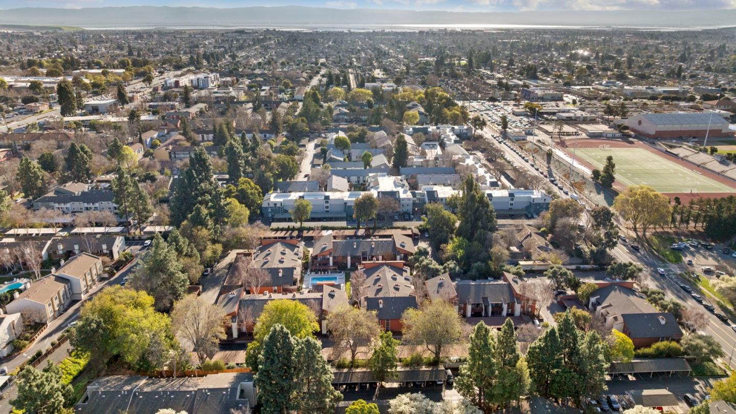 Detail Gallery Image 33 of 33 For 38616 Country Cmn, Fremont,  CA 94536 - 2 Beds | 1 Baths