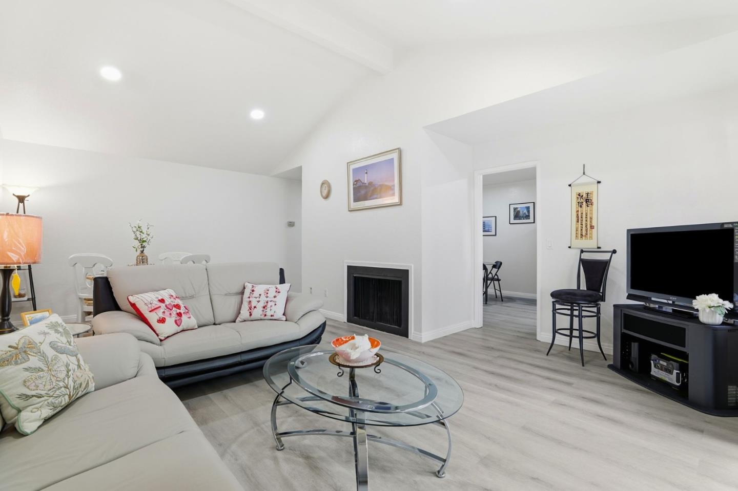 Detail Gallery Image 10 of 40 For 4013 Ralston Cmn, Fremont,  CA 94538 - 2 Beds | 2 Baths