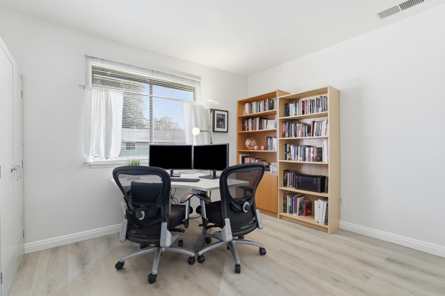 Detail Gallery Image 19 of 40 For 4013 Ralston Cmn, Fremont,  CA 94538 - 2 Beds | 2 Baths