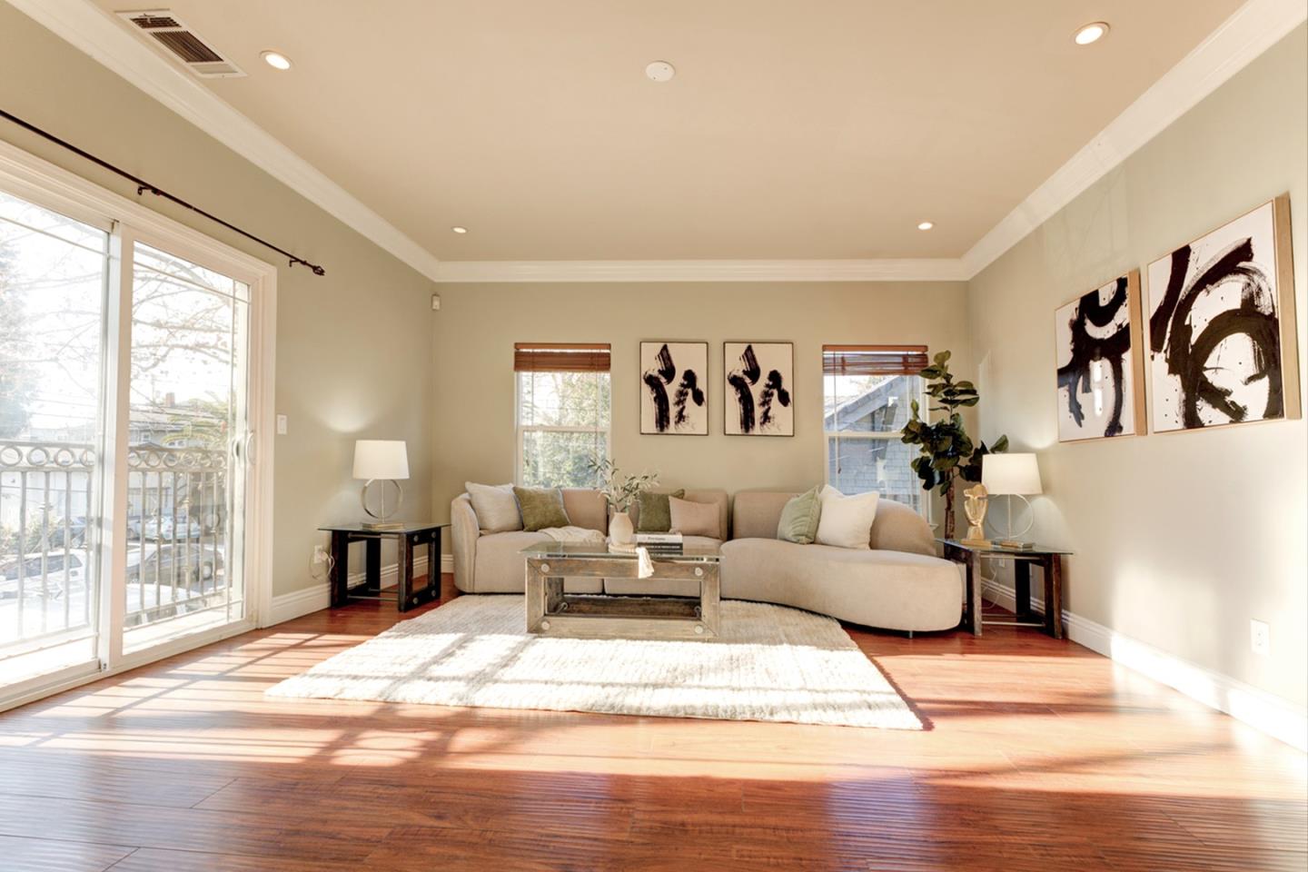 Detail Gallery Image 13 of 37 For 68 S 19th St, San Jose,  CA 95116 - 3 Beds | 3/1 Baths