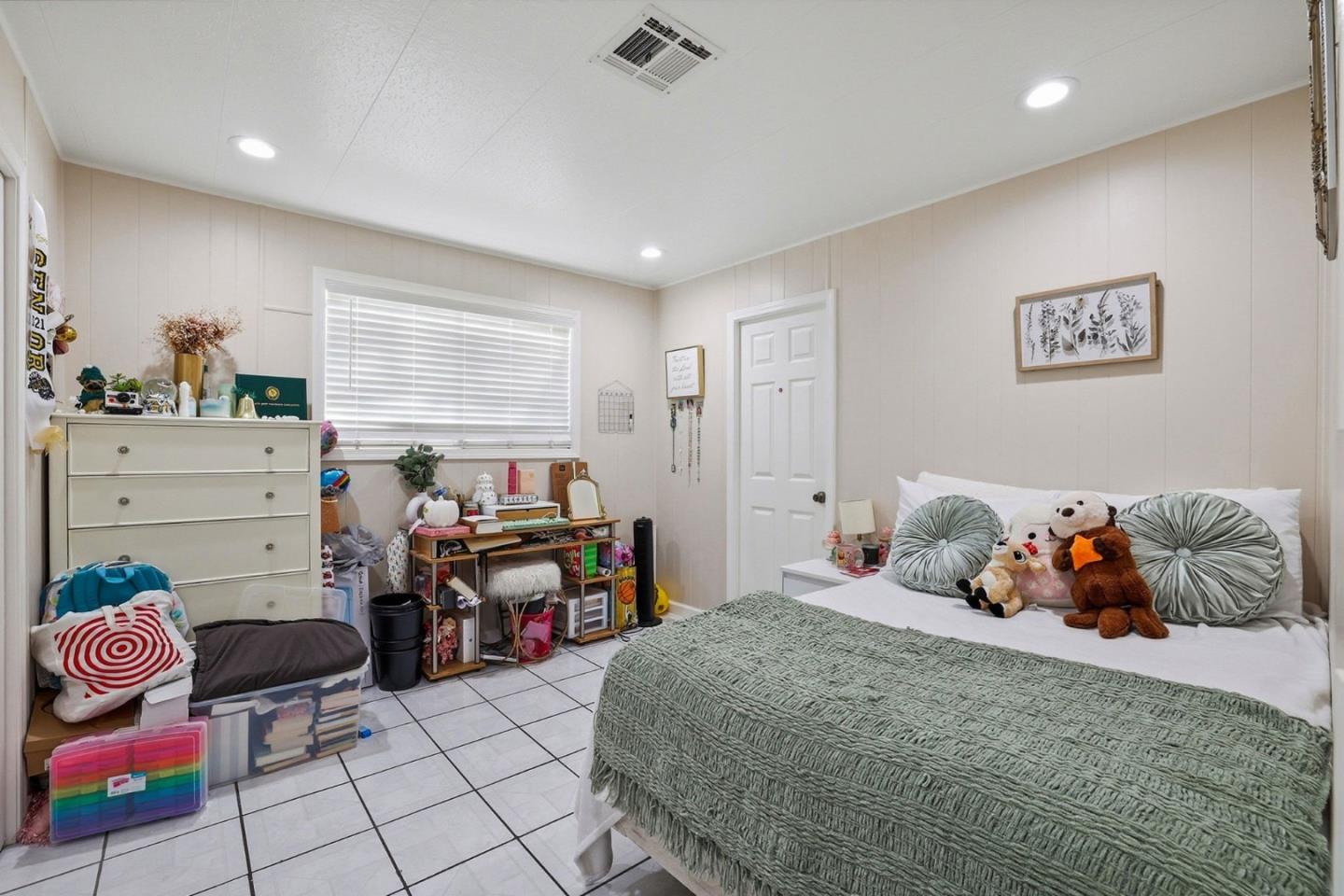 Detail Gallery Image 27 of 41 For 304 Los Encinos St #304,  San Jose,  CA 95134 - 3 Beds | 2 Baths
