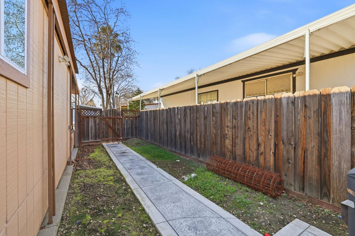 Detail Gallery Image 37 of 41 For 304 Los Encinos St #304,  San Jose,  CA 95134 - 3 Beds | 2 Baths