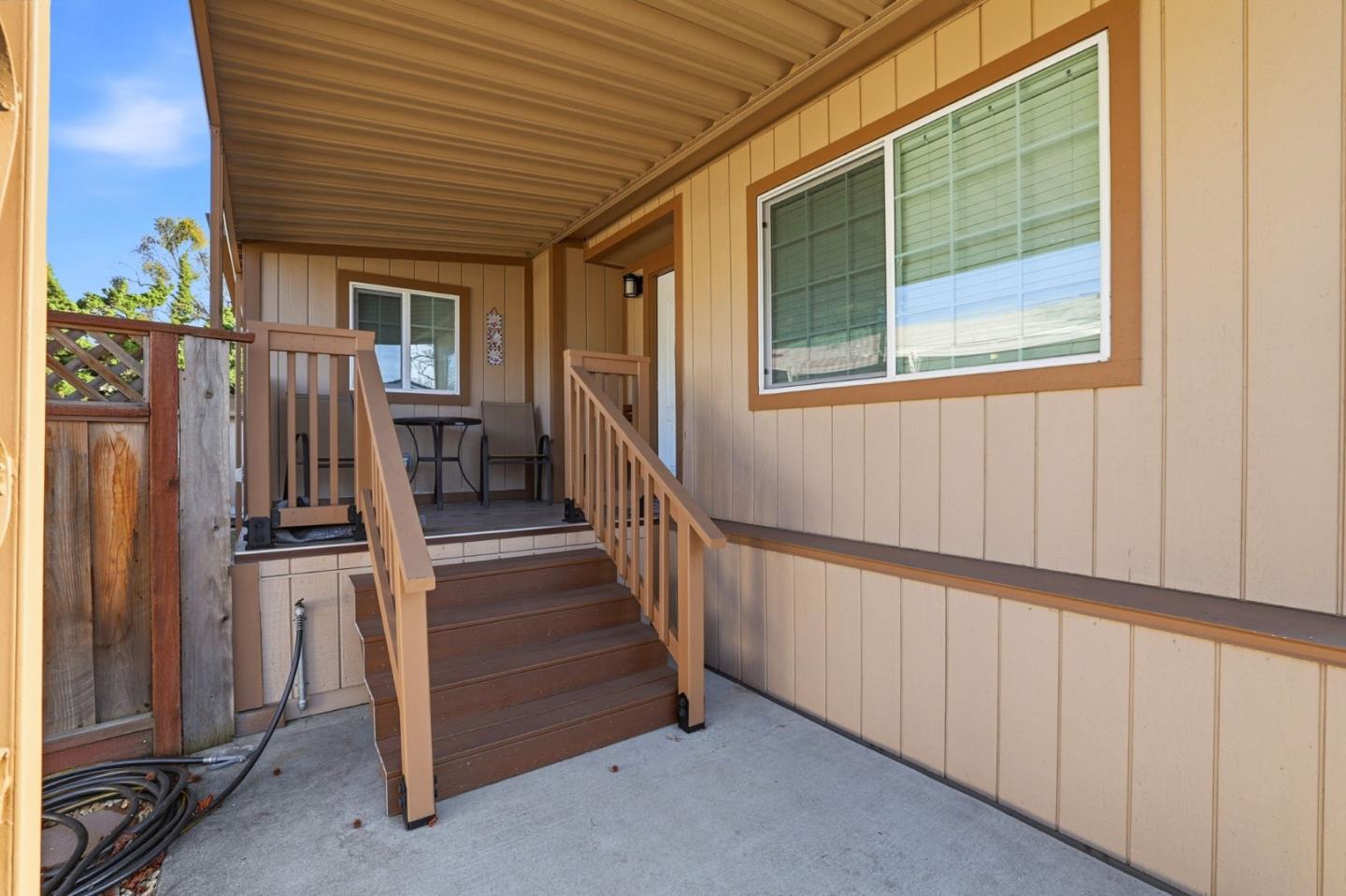 Detail Gallery Image 4 of 41 For 304 Los Encinos St #304,  San Jose,  CA 95134 - 3 Beds | 2 Baths