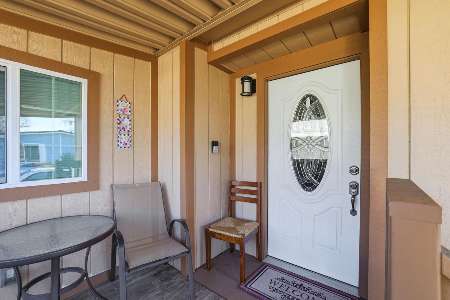 Detail Gallery Image 6 of 41 For 304 Los Encinos St #304,  San Jose,  CA 95134 - 3 Beds | 2 Baths