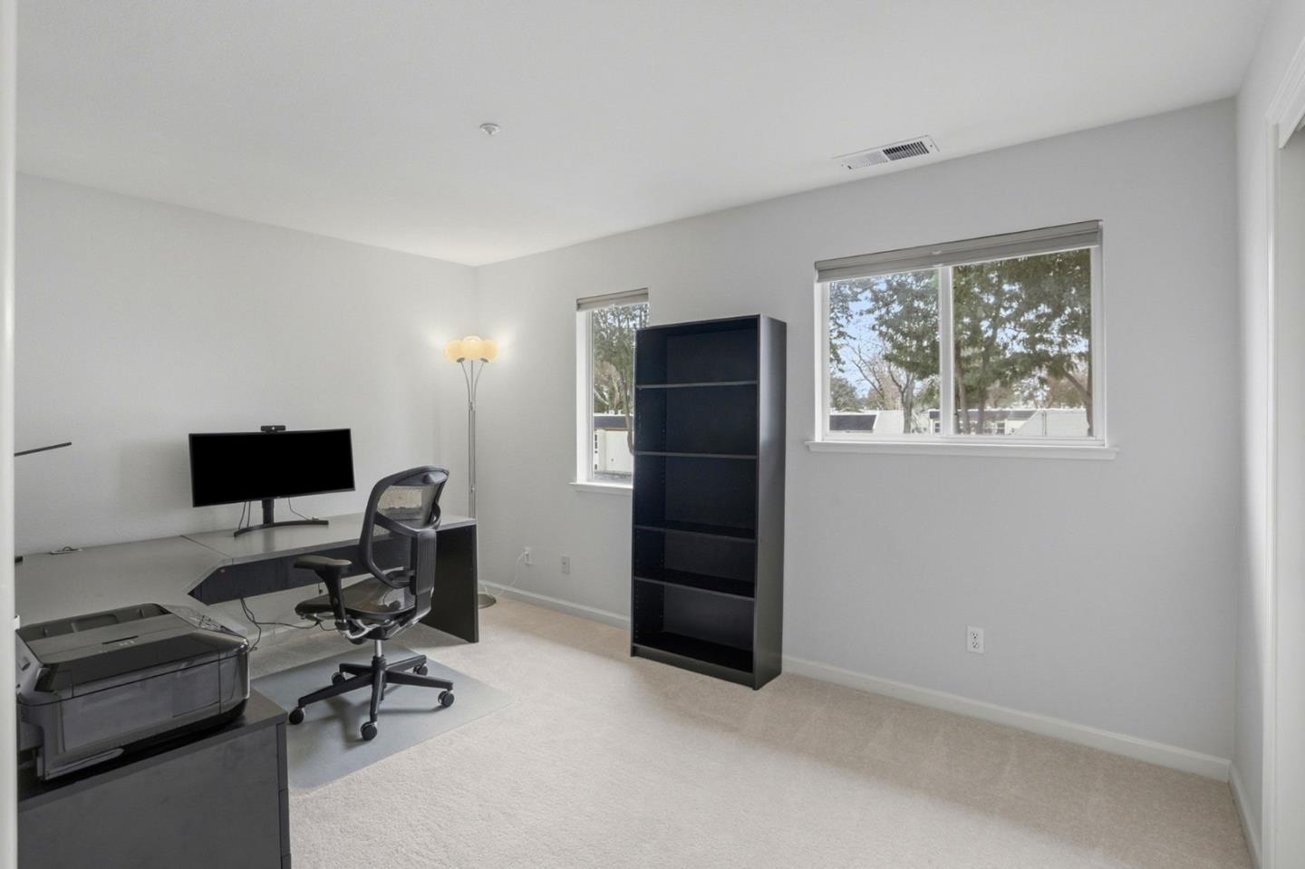Detail Gallery Image 11 of 33 For 3572 Sunnydays Ln, Santa Clara,  CA 95051 - 4 Beds | 2/1 Baths