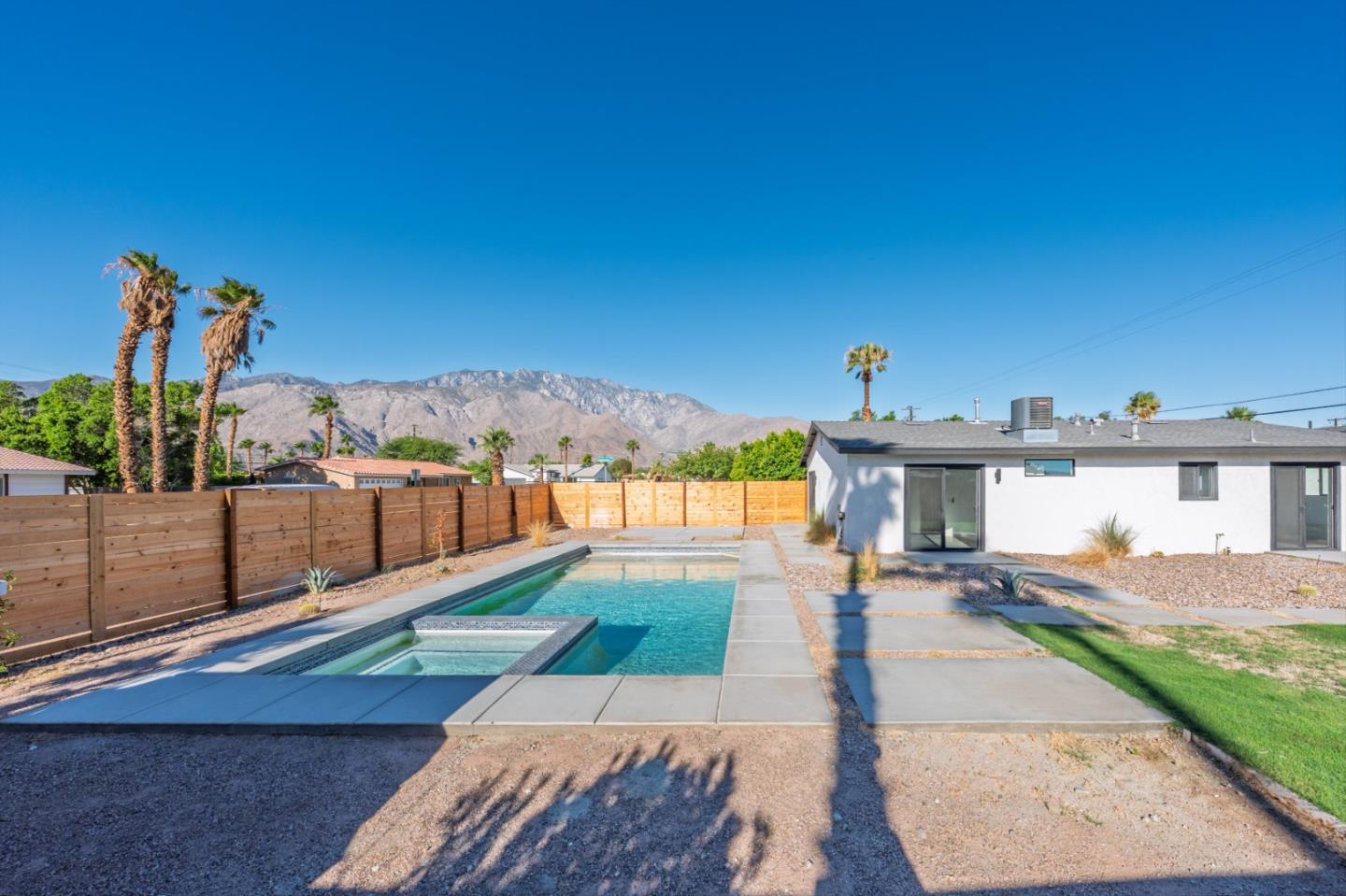 Detail Gallery Image 5 of 33 For 2600 N Chuperosa Rd, Palm Springs,  CA 92262 - 3 Beds | 2 Baths