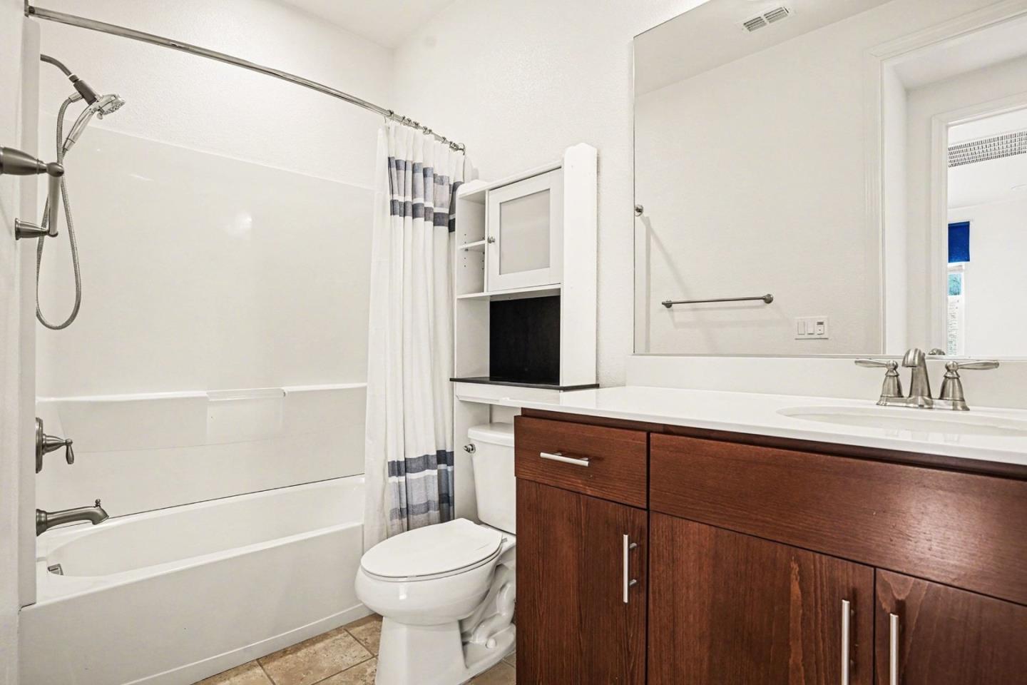 Detail Gallery Image 15 of 21 For 39872 Sawyer Ter, Newark,  CA 94560 - 4 Beds | 3/1 Baths