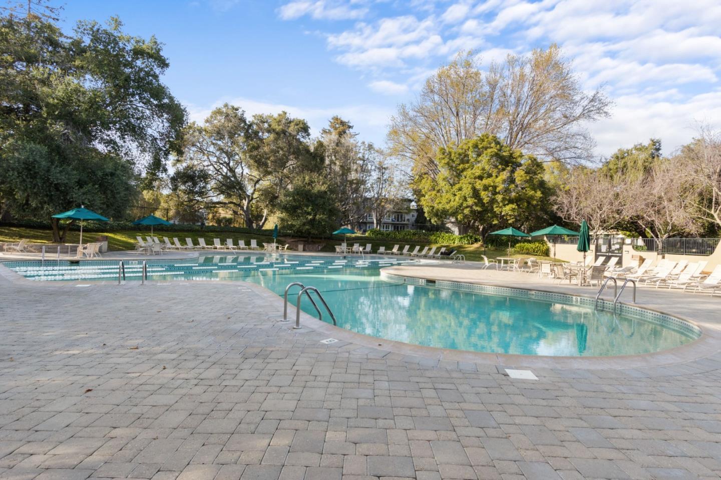 Detail Gallery Image 30 of 38 For 833 N Humboldt St #201,  San Mateo,  CA 94401 - 1 Beds | 1 Baths