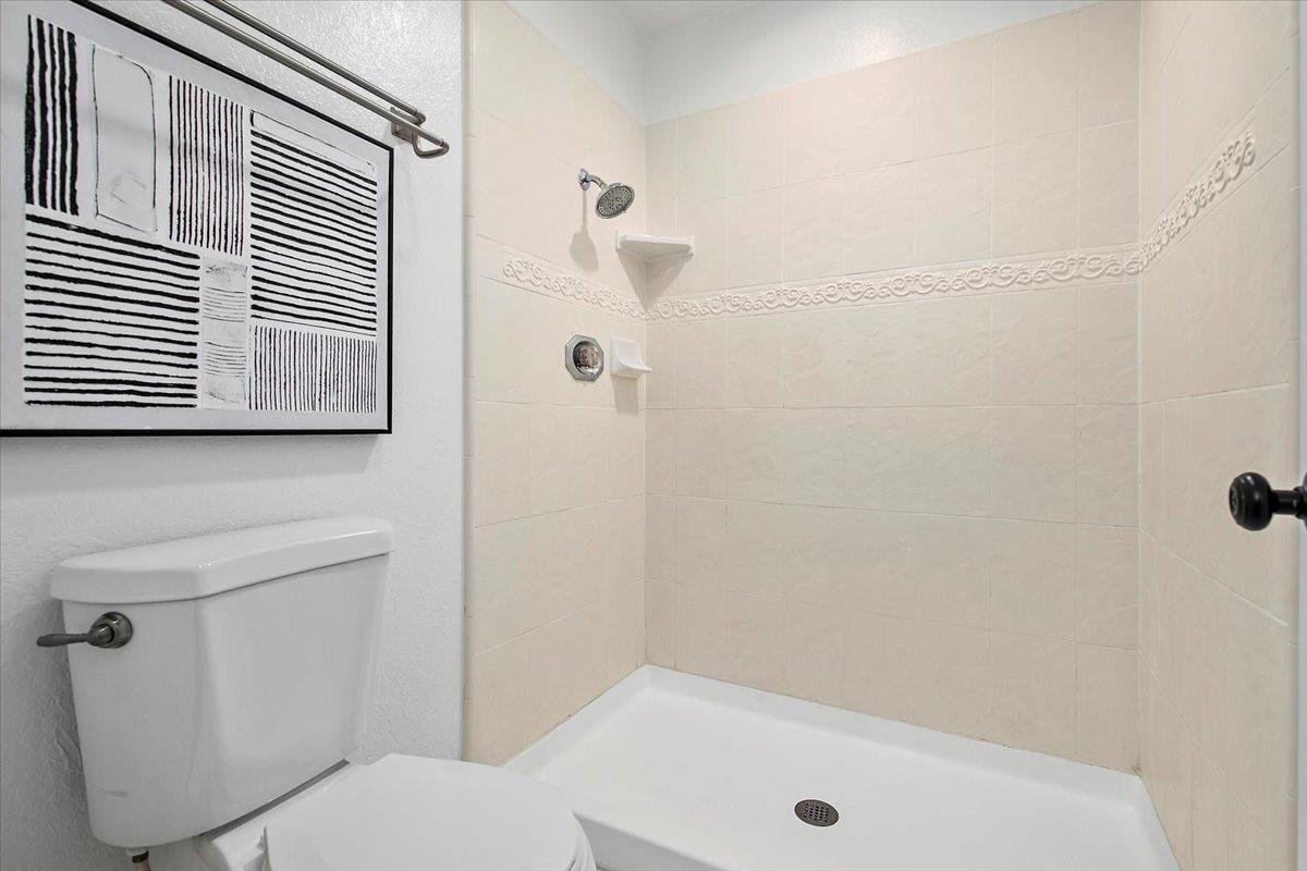 Photo #18: ML82033809 Listing: Photo #18