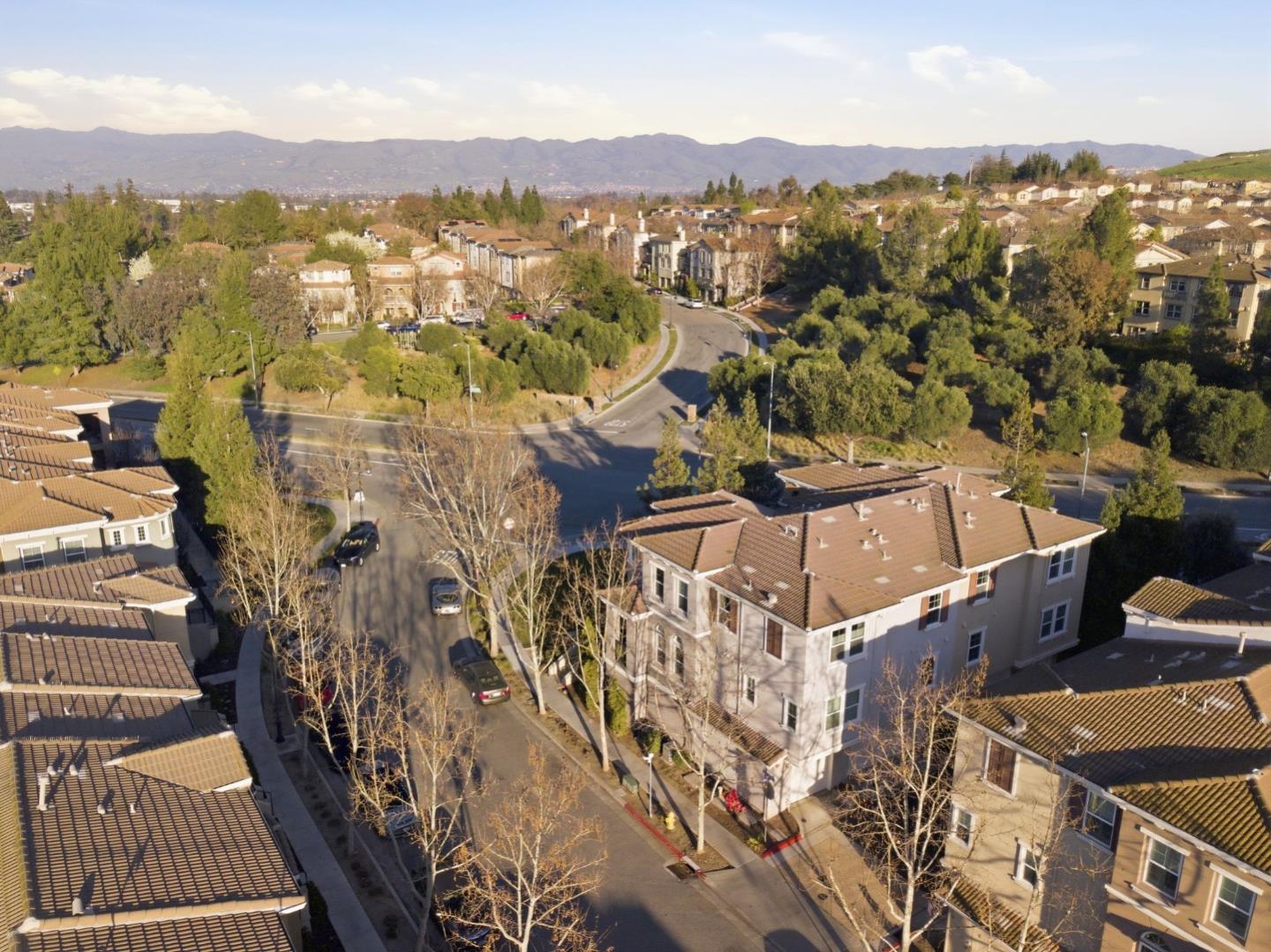 Detail Gallery Image 19 of 22 For 2105 Lindsey Ct, San Jose,  CA 95125 - 2 Beds | 2 Baths