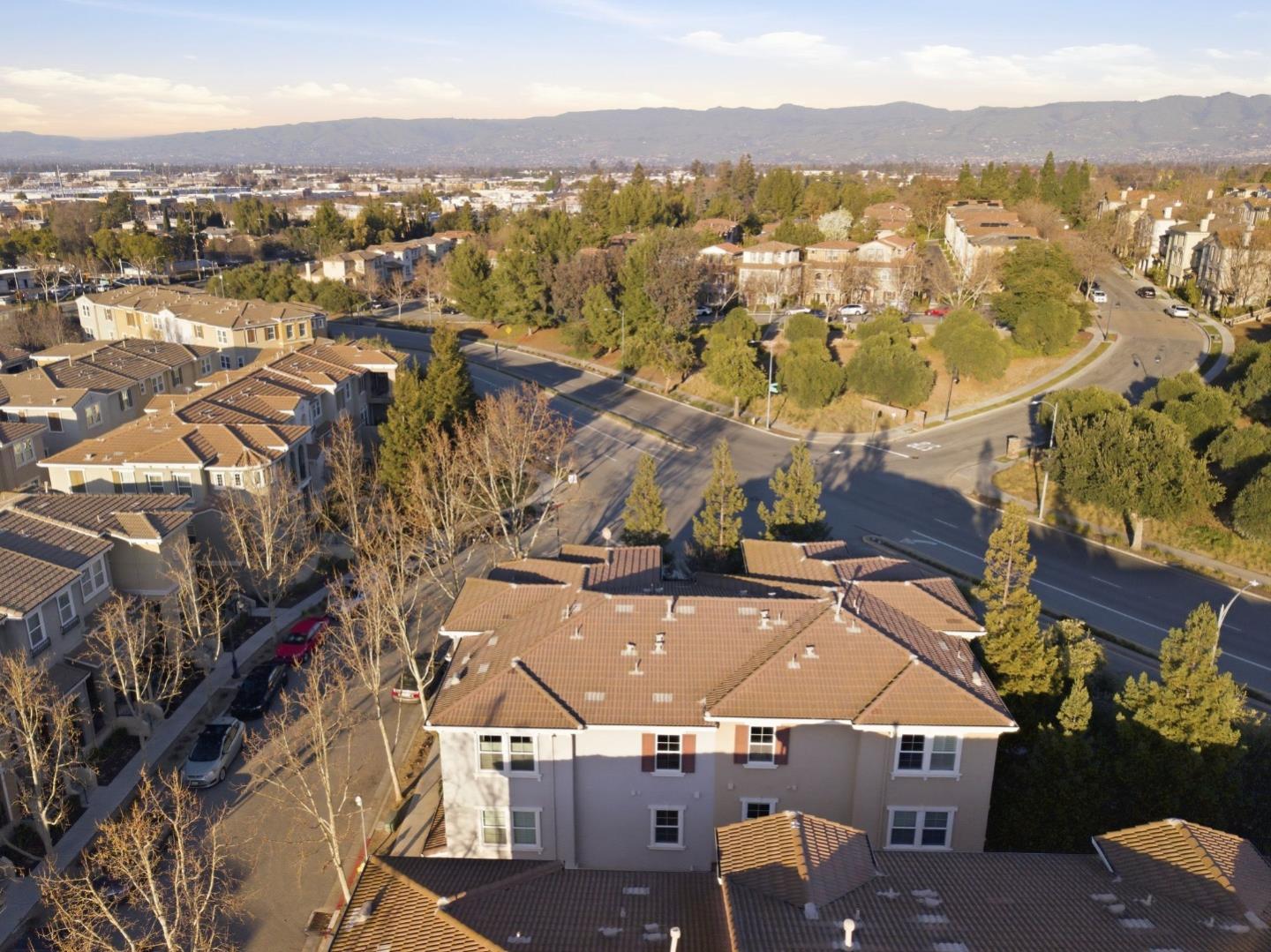 Detail Gallery Image 20 of 22 For 2105 Lindsey Ct, San Jose,  CA 95125 - 2 Beds | 2 Baths