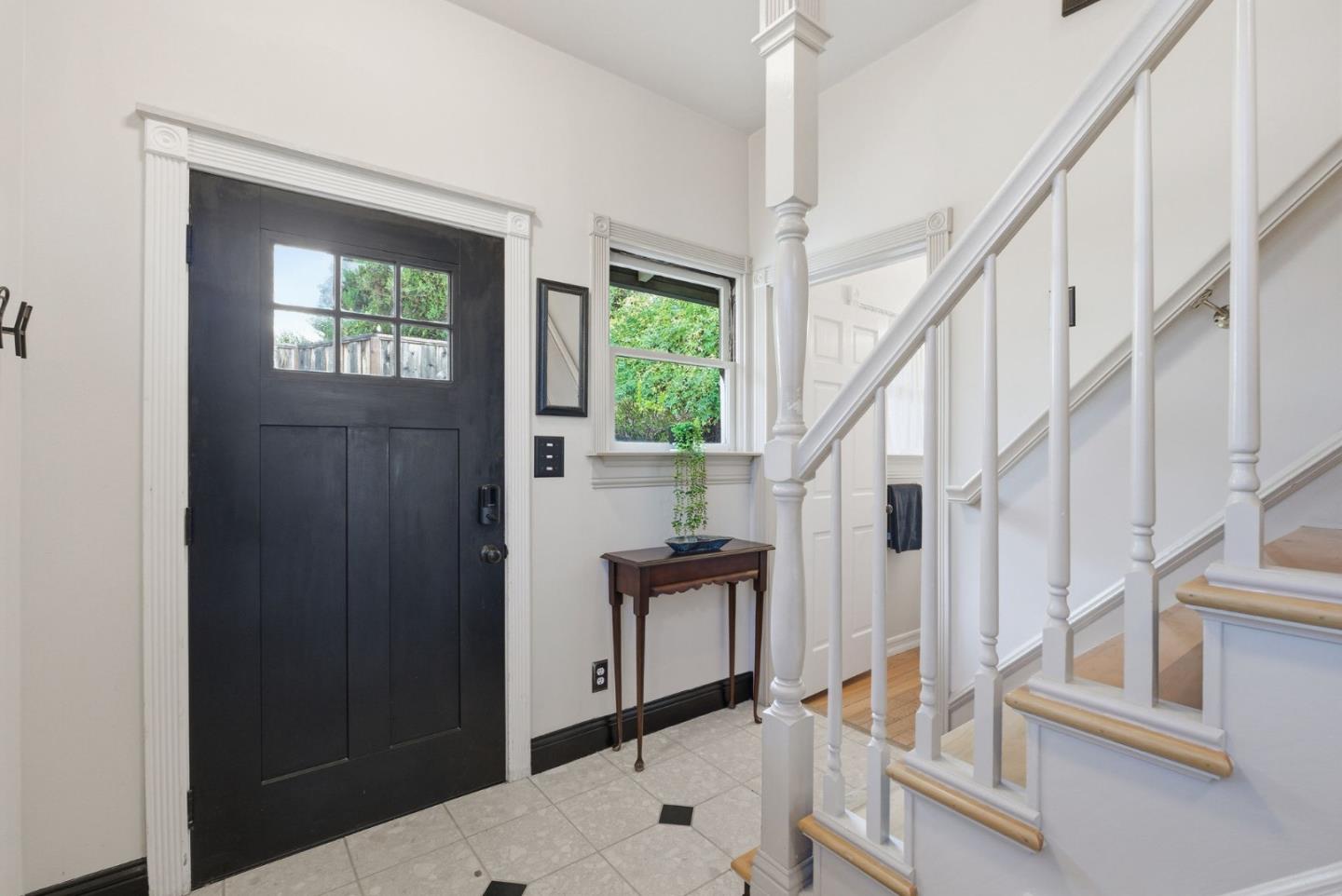 Detail Gallery Image 12 of 70 For 8 Central Ct, Los Gatos,  CA 95030 - 2 Beds | 2 Baths