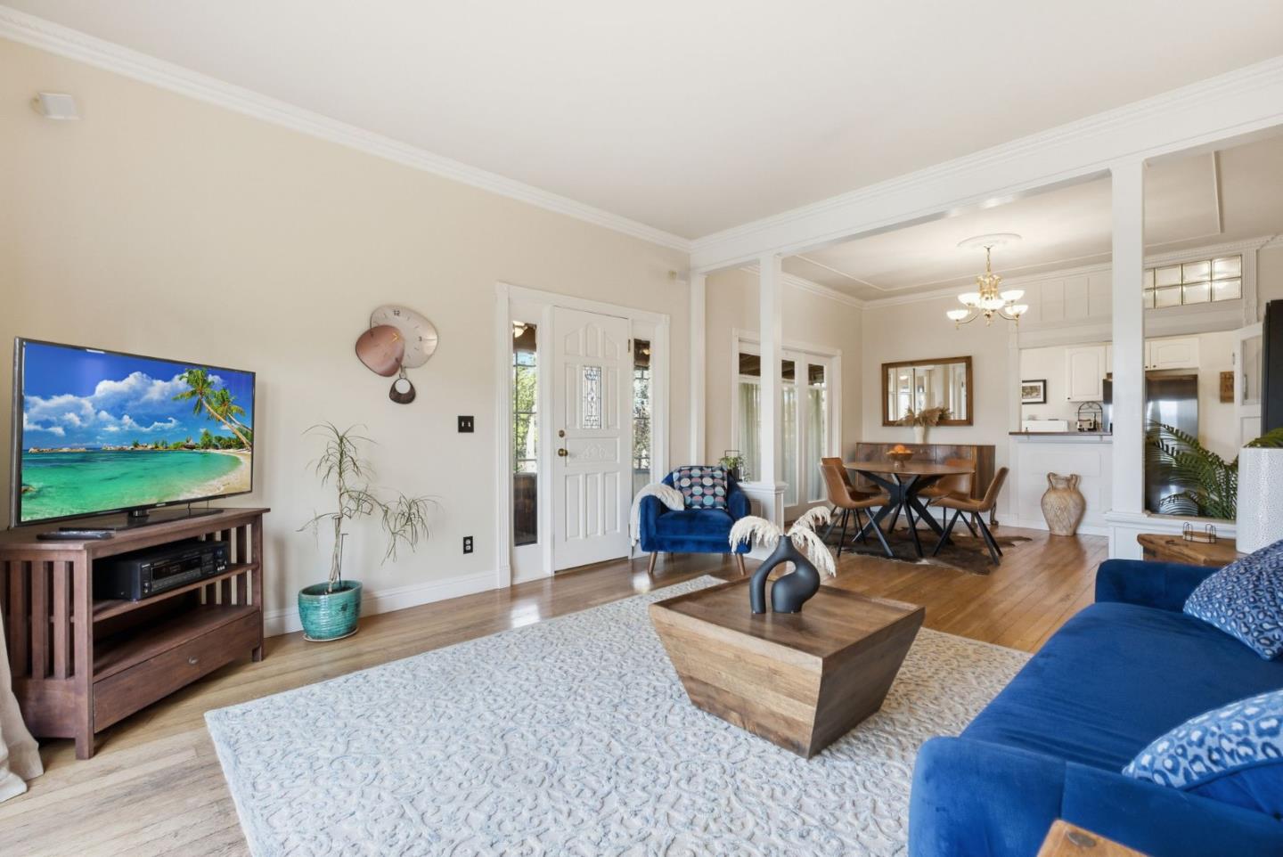 Detail Gallery Image 17 of 70 For 8 Central Ct, Los Gatos,  CA 95030 - 2 Beds | 2 Baths