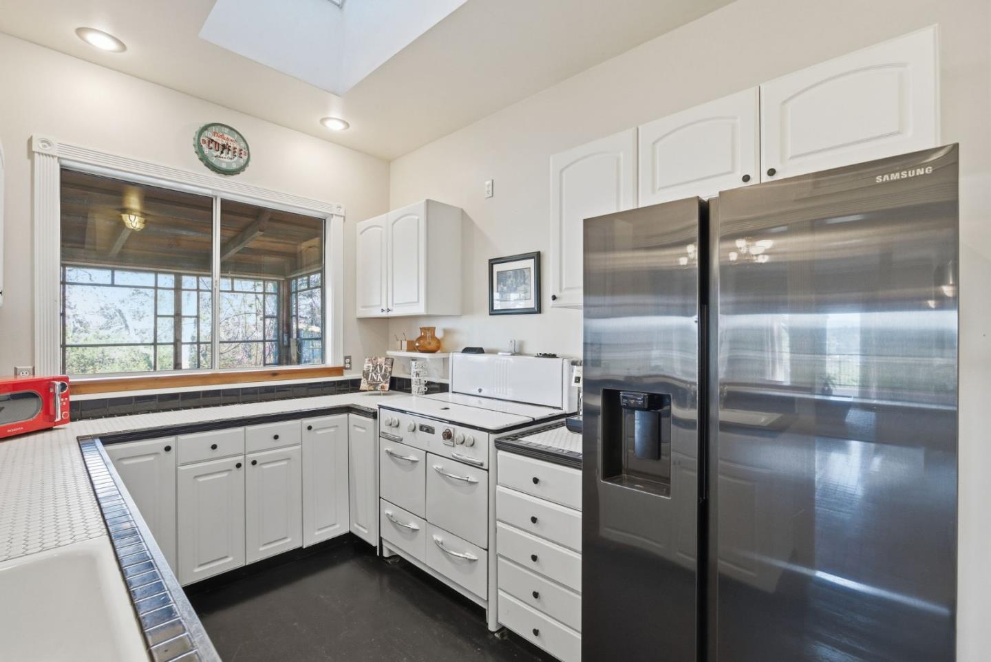 Detail Gallery Image 22 of 70 For 8 Central Ct, Los Gatos,  CA 95030 - 2 Beds | 2 Baths