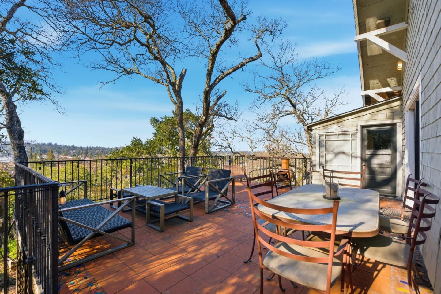 Detail Gallery Image 40 of 70 For 8 Central Ct, Los Gatos,  CA 95030 - 2 Beds | 2 Baths