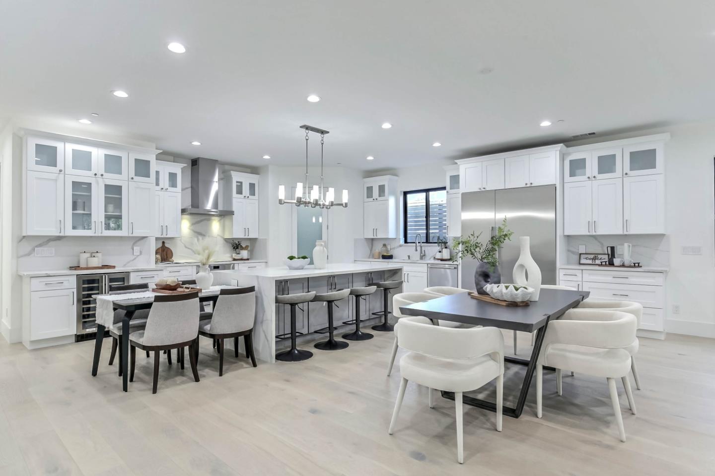 Detail Gallery Image 12 of 30 For 10290 Imperial Ave, Cupertino,  CA 95014 - 4 Beds | 3/1 Baths