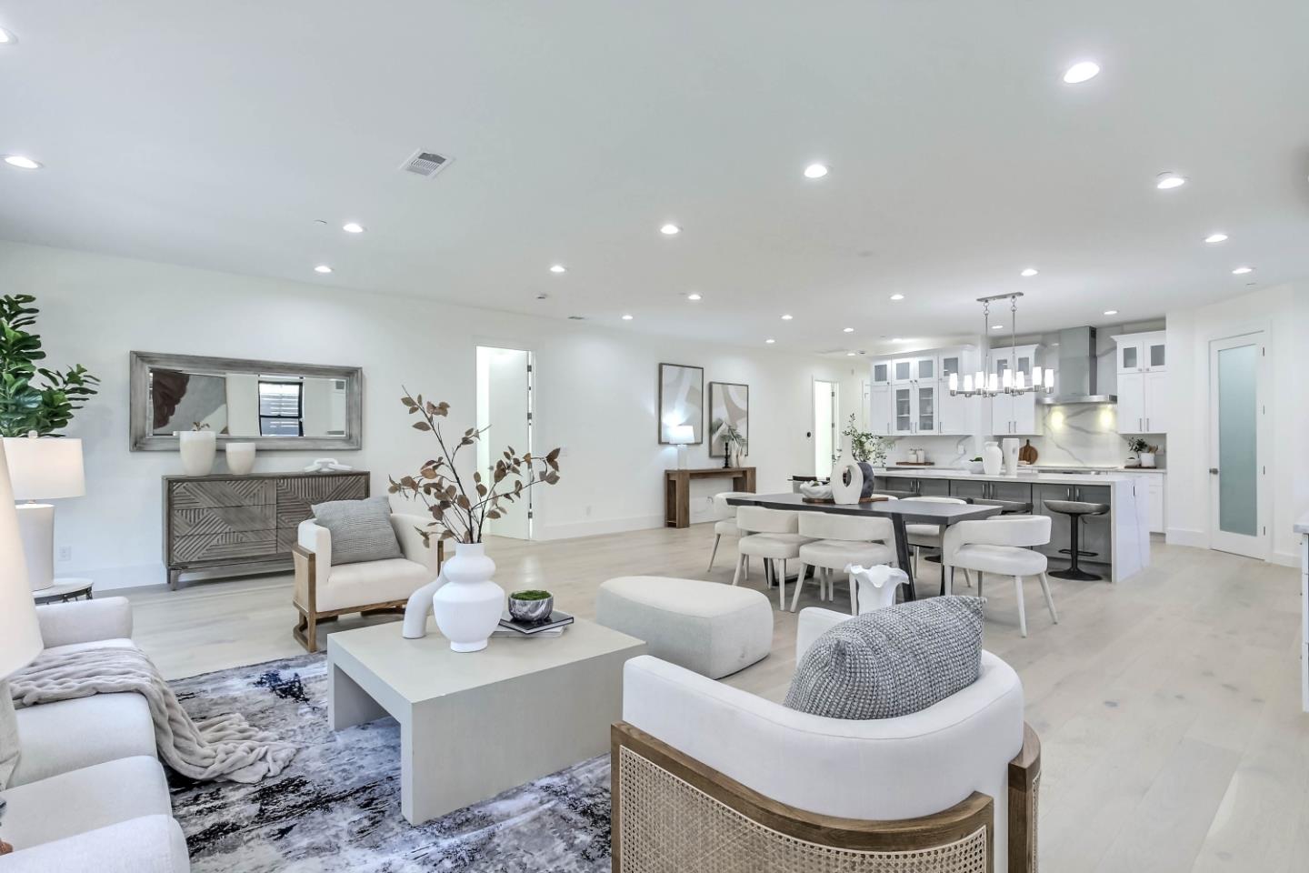 Detail Gallery Image 6 of 30 For 10290 Imperial Ave, Cupertino,  CA 95014 - 4 Beds | 3/1 Baths