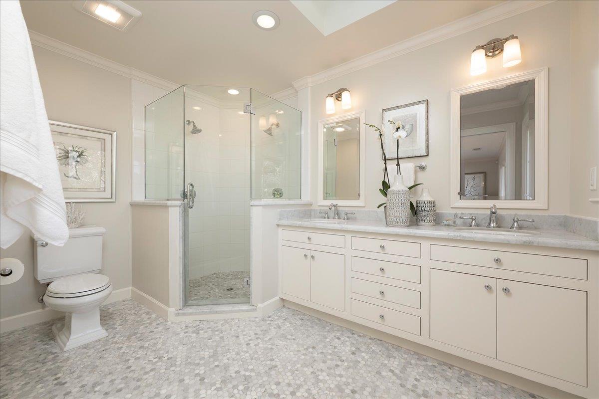 Detail Gallery Image 13 of 30 For 365 Parrott Dr, San Mateo,  CA 94402 - 3 Beds | 2 Baths
