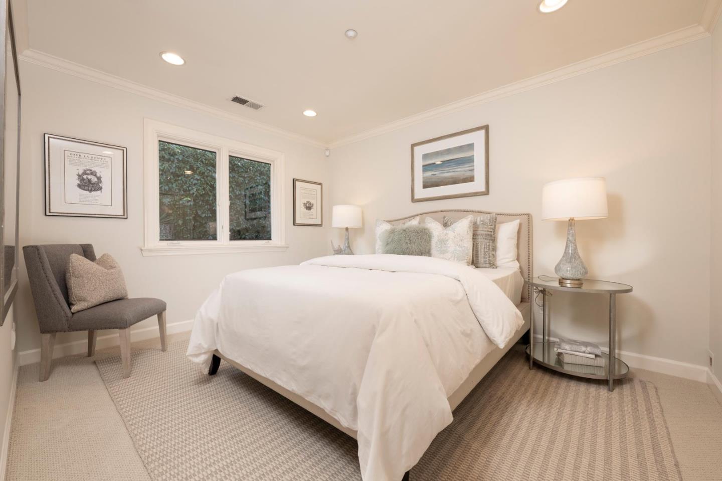Detail Gallery Image 16 of 30 For 365 Parrott Dr, San Mateo,  CA 94402 - 3 Beds | 2 Baths