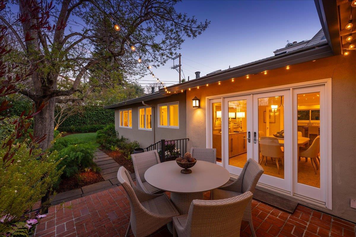 Detail Gallery Image 28 of 30 For 365 Parrott Dr, San Mateo,  CA 94402 - 3 Beds | 2 Baths