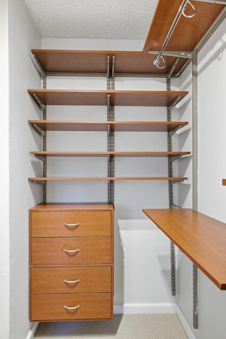 Detail Gallery Image 12 of 20 For 107 Evandale, Mountain View,  CA 94043 - 3 Beds | 2 Baths