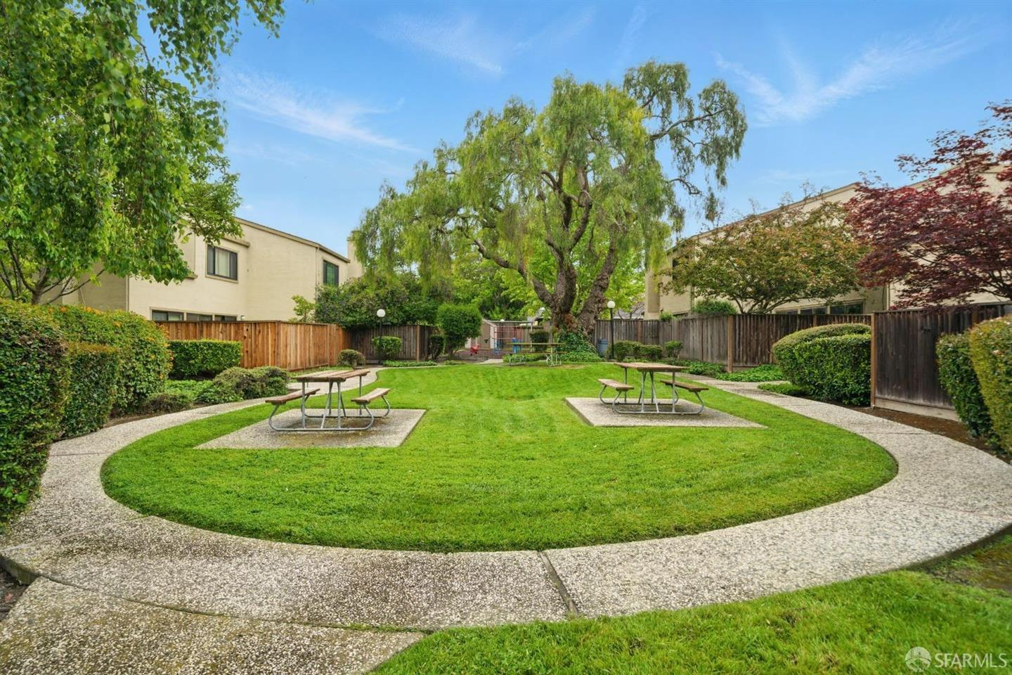 Detail Gallery Image 20 of 20 For 107 Evandale, Mountain View,  CA 94043 - 3 Beds | 2 Baths