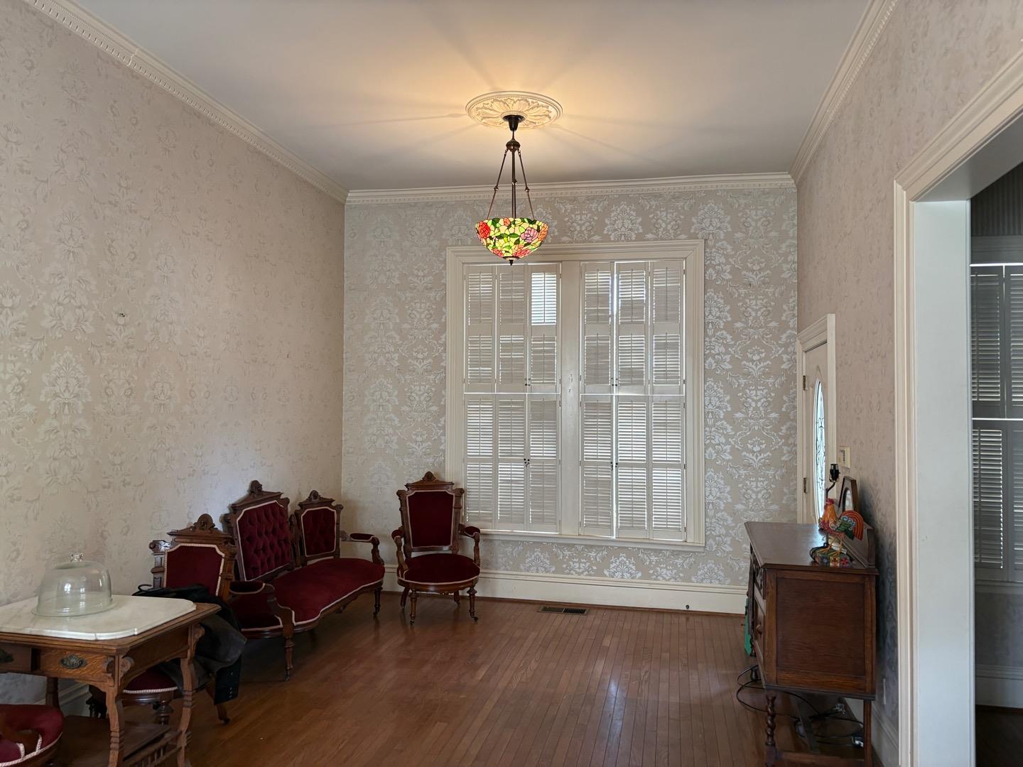 Detail Gallery Image 9 of 22 For South St, Hollister,  CA 95023 - 4 Beds | 2/2 Baths