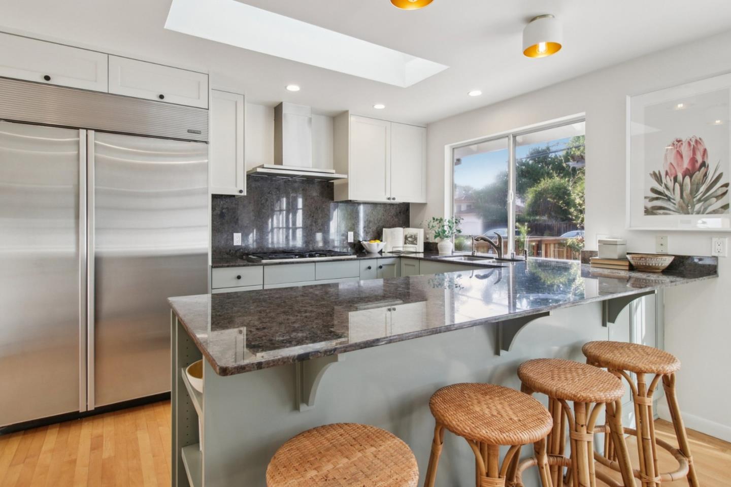 Detail Gallery Image 20 of 73 For 745 Barron Ave, Palo Alto,  CA 94306 - 5 Beds | 4/1 Baths