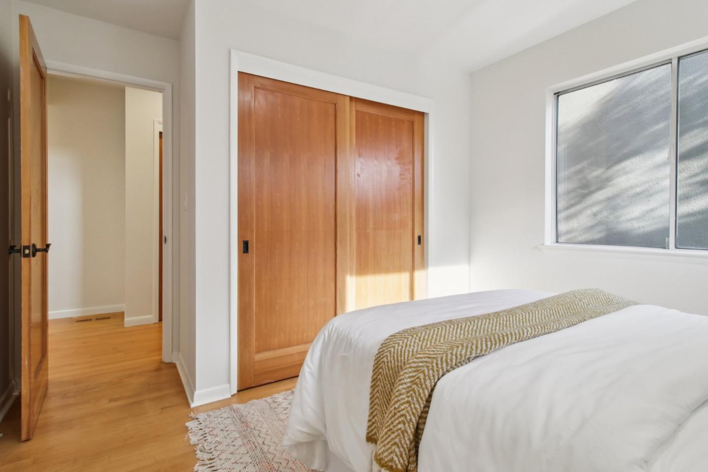 Detail Gallery Image 33 of 73 For 745 Barron Ave, Palo Alto,  CA 94306 - 5 Beds | 4/1 Baths