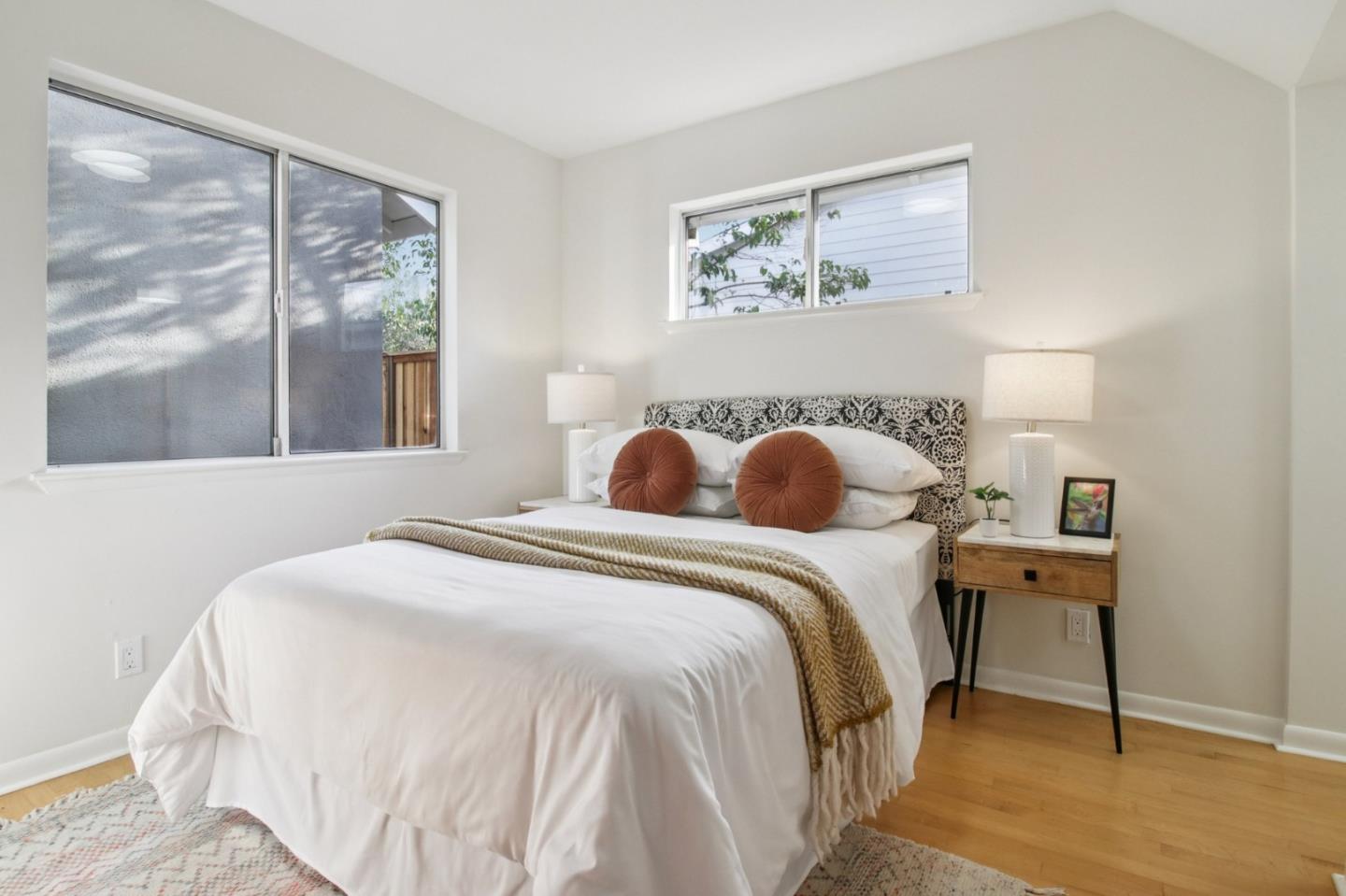 Detail Gallery Image 34 of 73 For 745 Barron Ave, Palo Alto,  CA 94306 - 5 Beds | 4/1 Baths