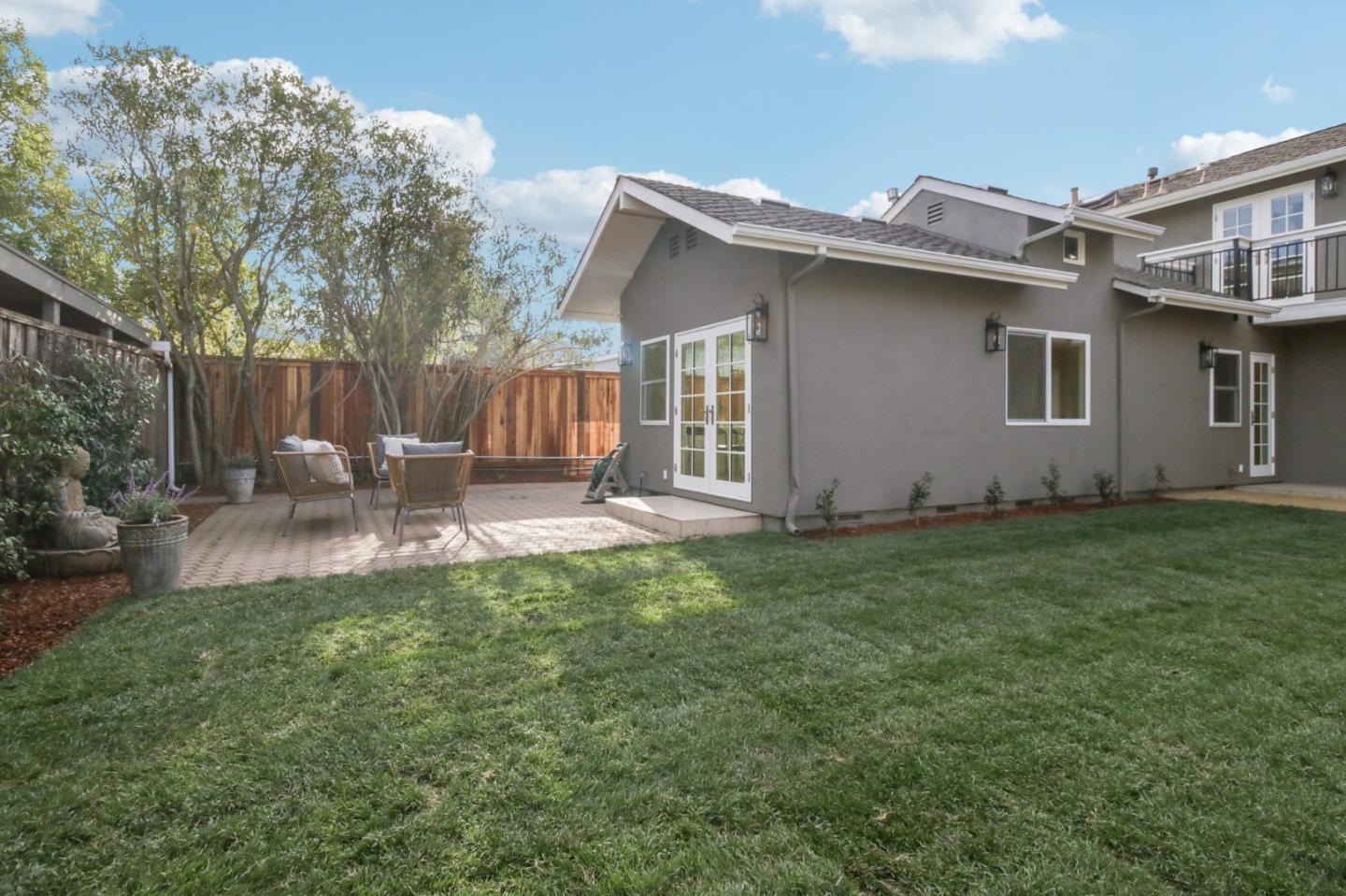 Detail Gallery Image 67 of 73 For 745 Barron Ave, Palo Alto,  CA 94306 - 5 Beds | 4/1 Baths